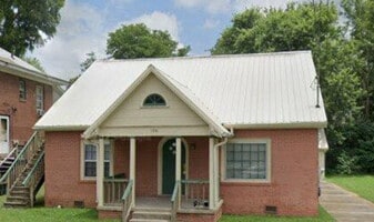 Building Photo - 106 Ingleside St