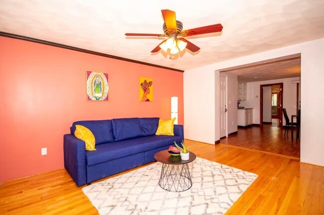 Building Photo - 243 Princeton St