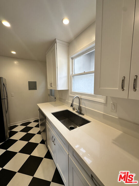 Building Photo - 5828 Condon Ave