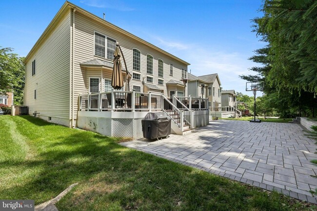 Building Photo - 13677 Sweet Woodruff Ln