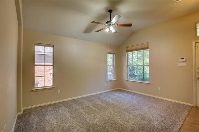 Building Photo - 9741 Hathman Ln