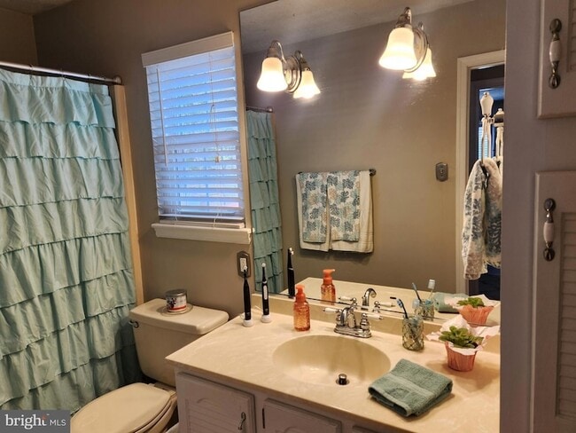 Building Photo - 6345 Piney Ridge Dr