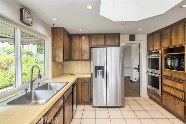 Building Photo - 14676 Deervale Pl