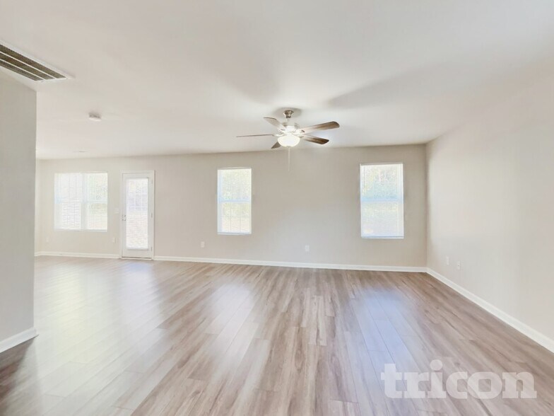 Building Photo - 1934 Chapel Brook Way