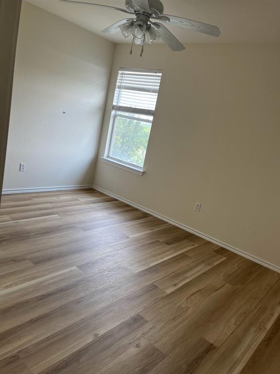 Building Photo - 173 Buttercup Way