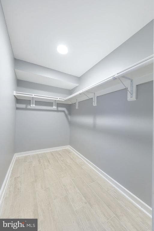 Building Photo - 117 R St NW