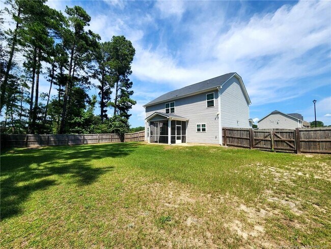 Building Photo - 3846 Standardbred Dr