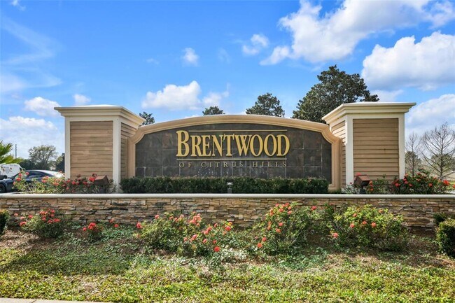 Building Photo - 1707 W Spring Meadow Loop