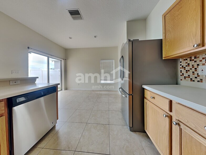 Building Photo - 1511 Emerald Hill Way