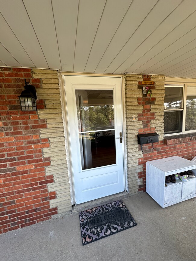 Entrance - 223 McClelland Rd