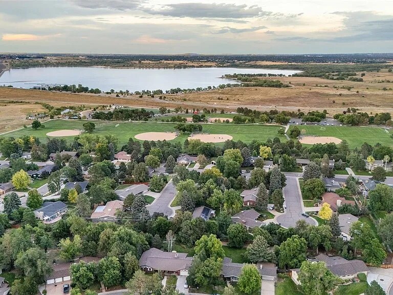 Building Photo - 9156 E Stanford Pl