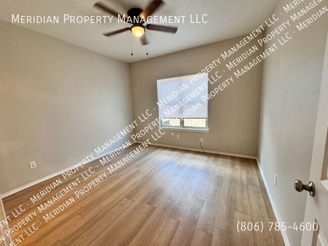 Building Photo - 5526 Itasca A