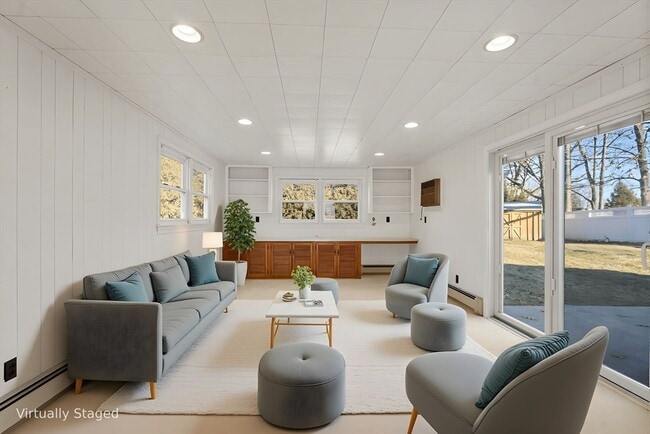 Building Photo - 8 Stanley St