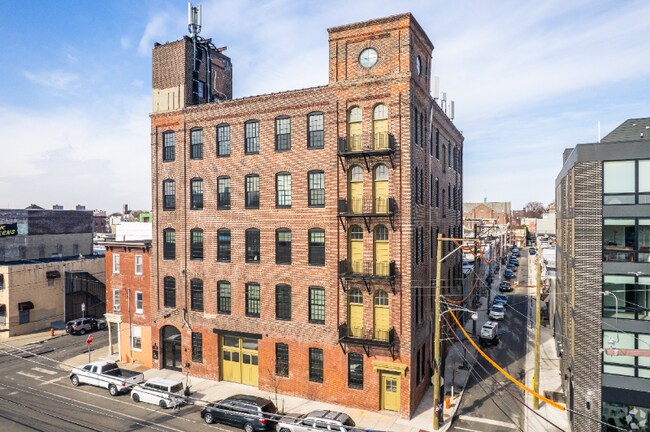 Building Photo - 173 W Berks St