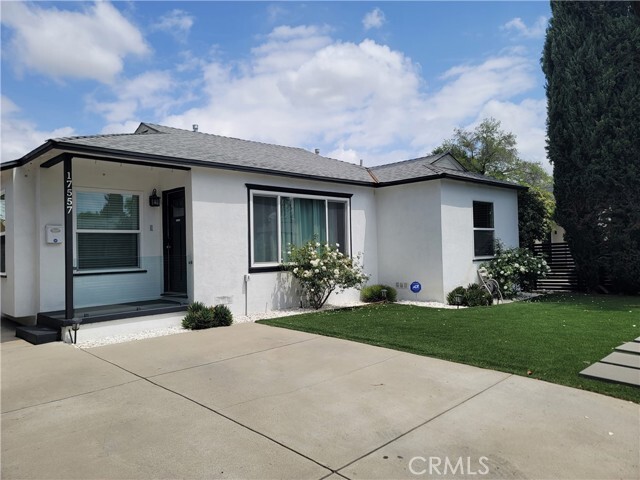 Building Photo - 17557 Lemay Pl