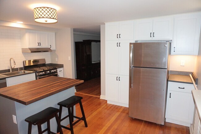 Floorplan - 1899 Selby Avenue