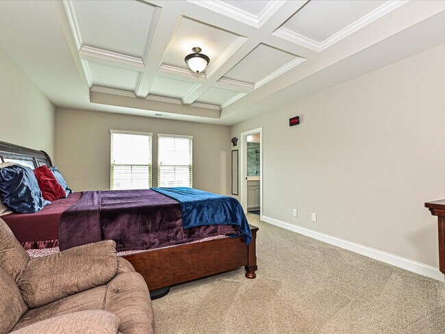 Building Photo - 724 Garrett Green Way