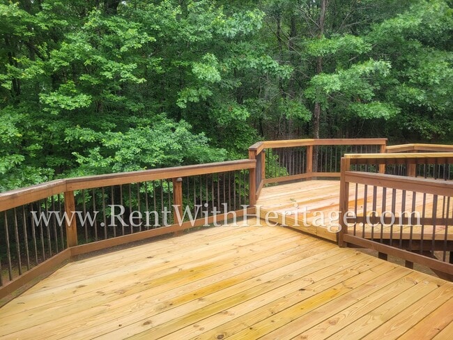 Building Photo - Gorgeous 3-Story Brick Home / 2 Fireplaces / Full Finished Basement / Chapel Hill Schools