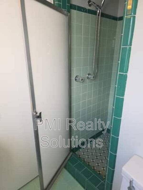 Building Photo - 4506 E 38th Pl