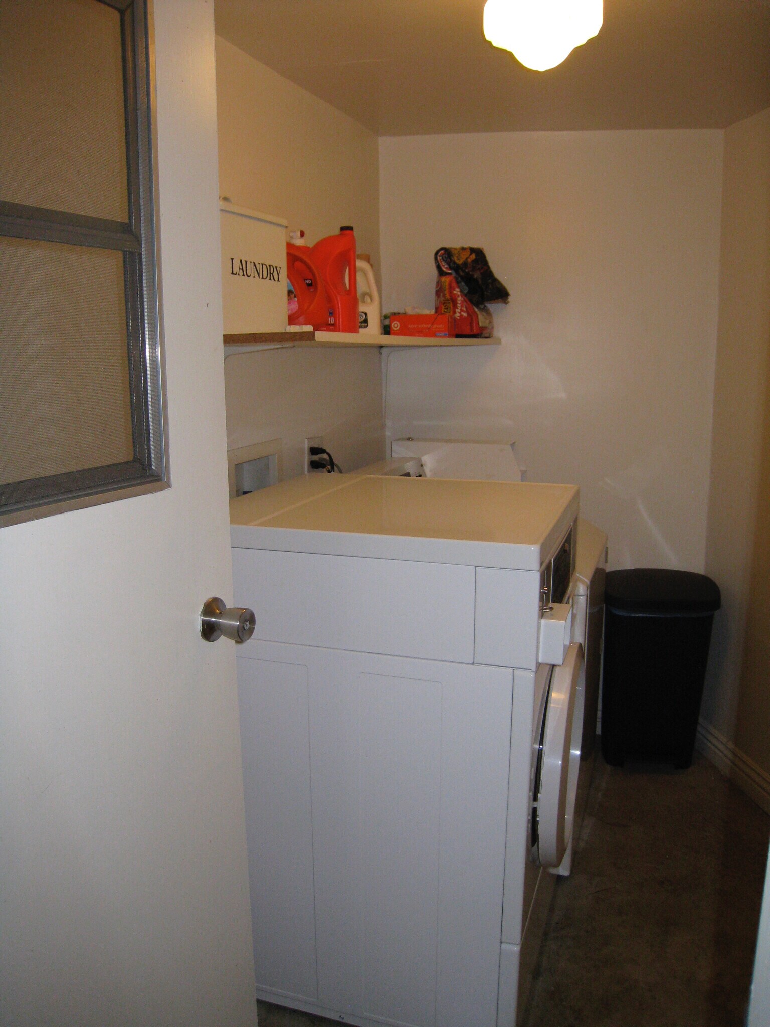 Building Photo - 112 N Edgemont St