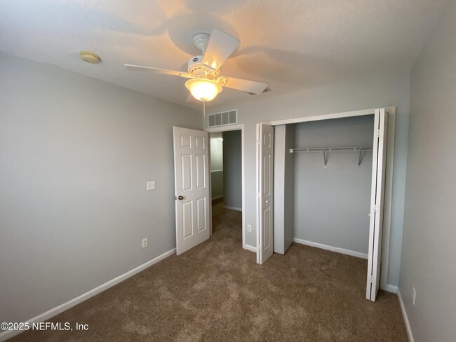 Building Photo - 8692 Tower Falls Dr