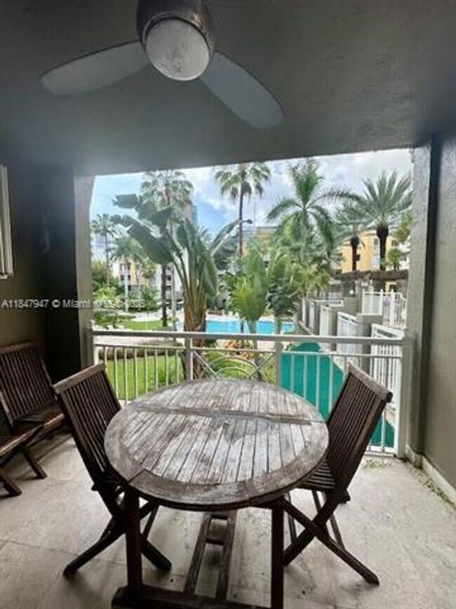 Building Photo - 140 Meridian Ave