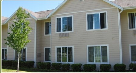 Building Photo - Stoneybrook Lodge