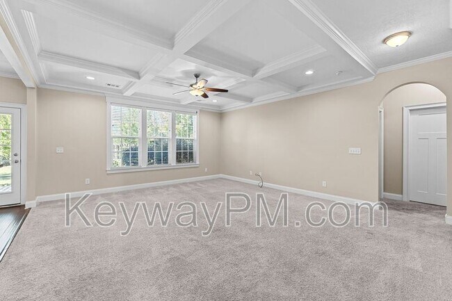 Building Photo - 582 Bunchgrass St