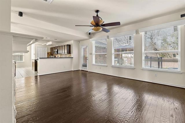 Building Photo - 1113 Larkspur Dr