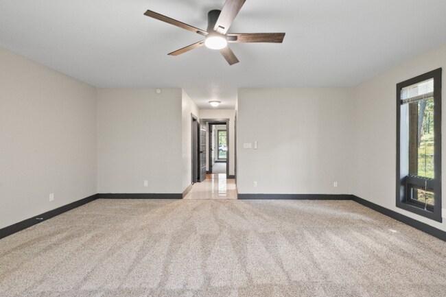 Building Photo - 11130 Burgess Ln