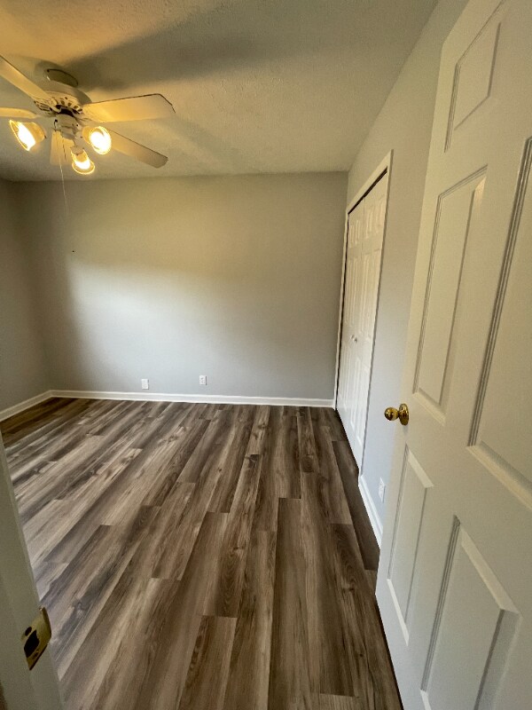 Building Photo - 1601 Rhode Ct