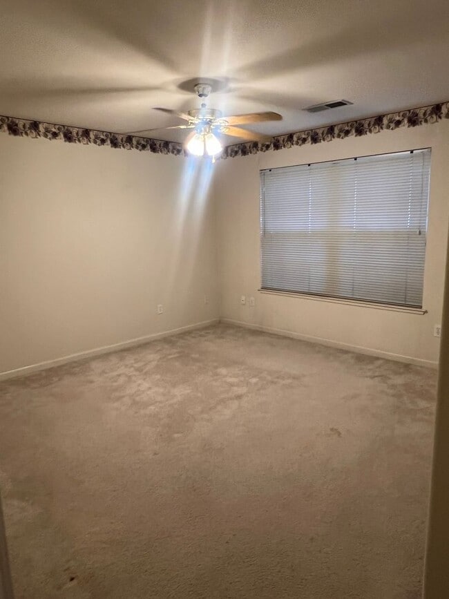 Building Photo - 3474 Cascade Creek Ave