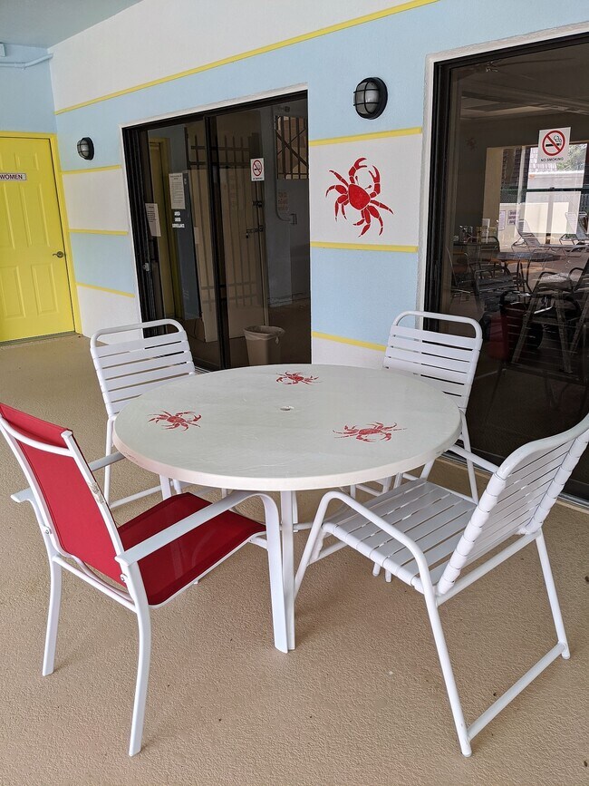 Building Photo - 1118 Apple Terrace