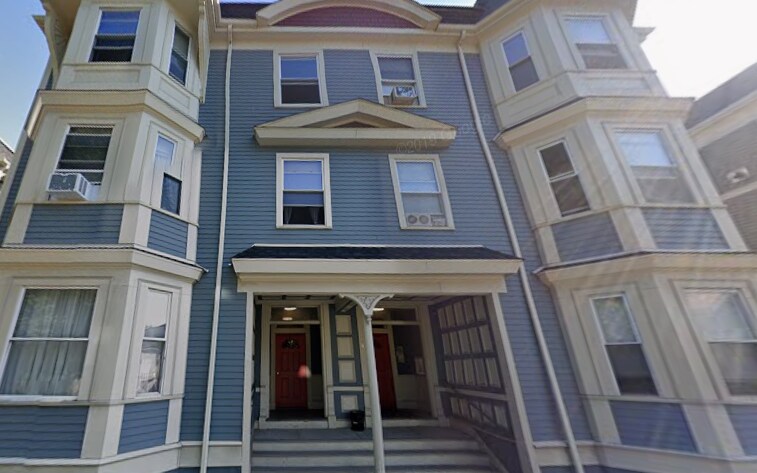 Building Photo - 48 Green St