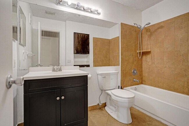 Building Photo - 2301 N Congress Ave