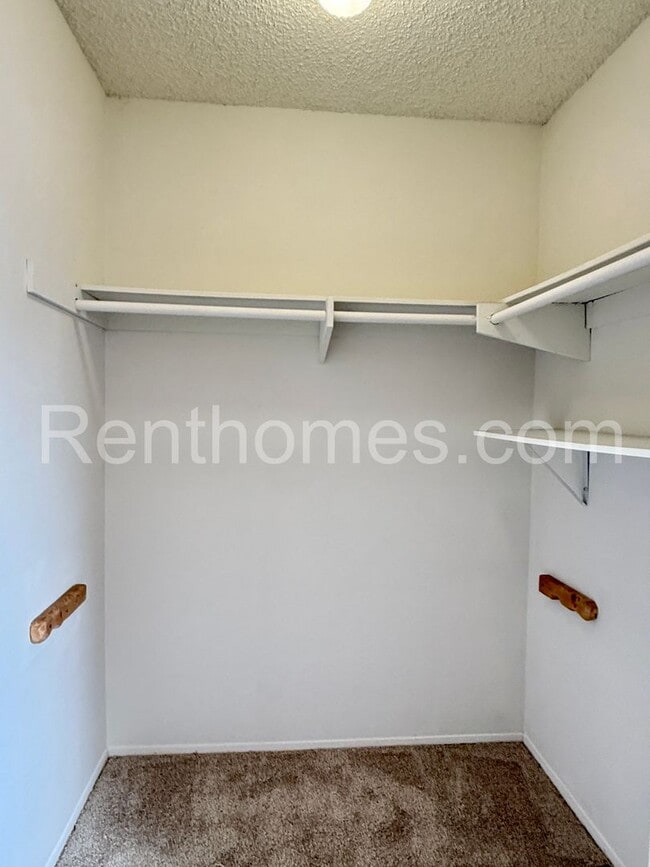 Building Photo - 7679 Stalmer St