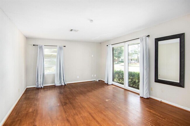 Building Photo - 5538 Pagewood Ln
