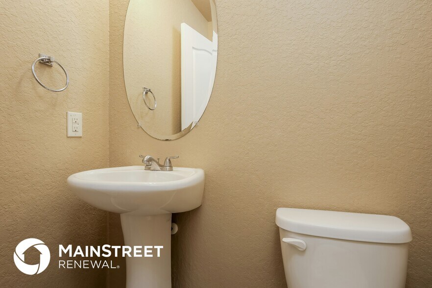 Building Photo - 3415 Dunlap Fields