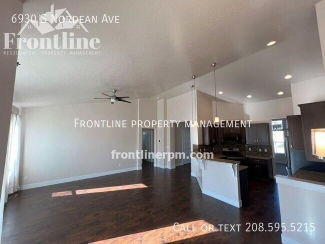 Building Photo - 6930 S Nordean Ave