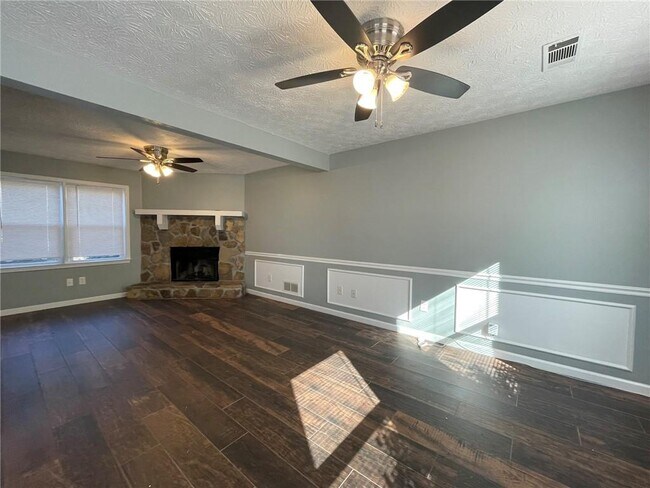 Building Photo - 3076 Mill Falls Ct