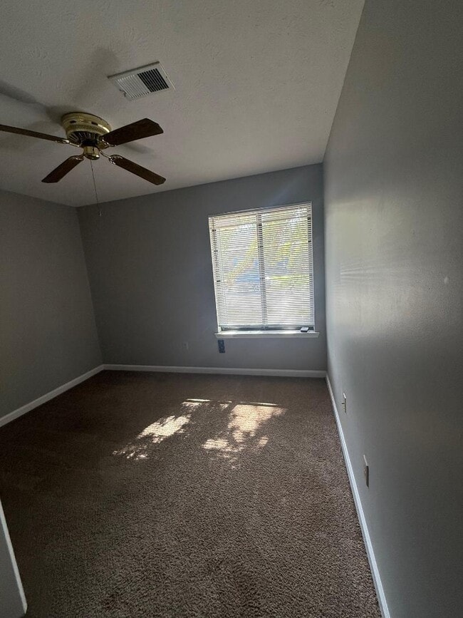 Building Photo - 1609 Claywood Ct