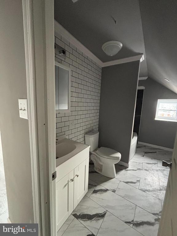 Building Photo - 2025 N 62nd St