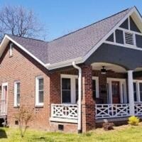 Building Photo - 406 Hillcrest Ave