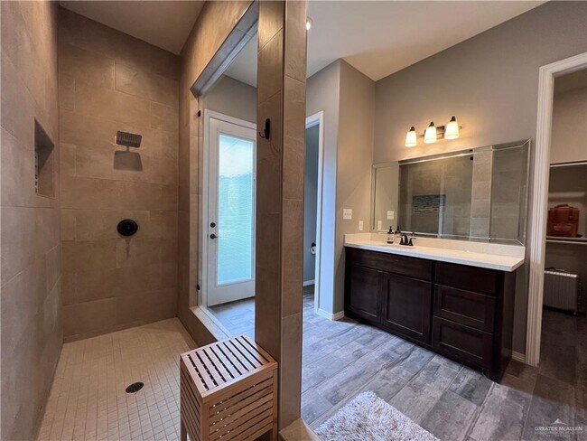 Building Photo - 4226 Stillwater Cove