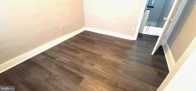 Building Photo - 1451 S Etting St