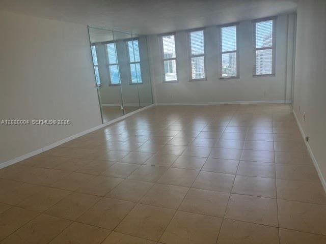 Building Photo - 5401 Collins Ave