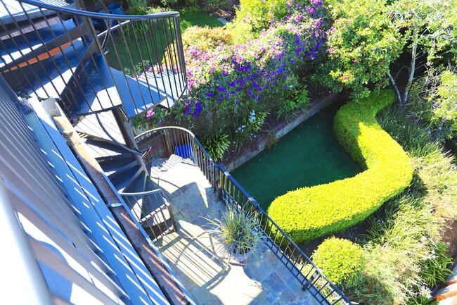 Building Photo - Noe Valley: Italianesque Three Level Home ...