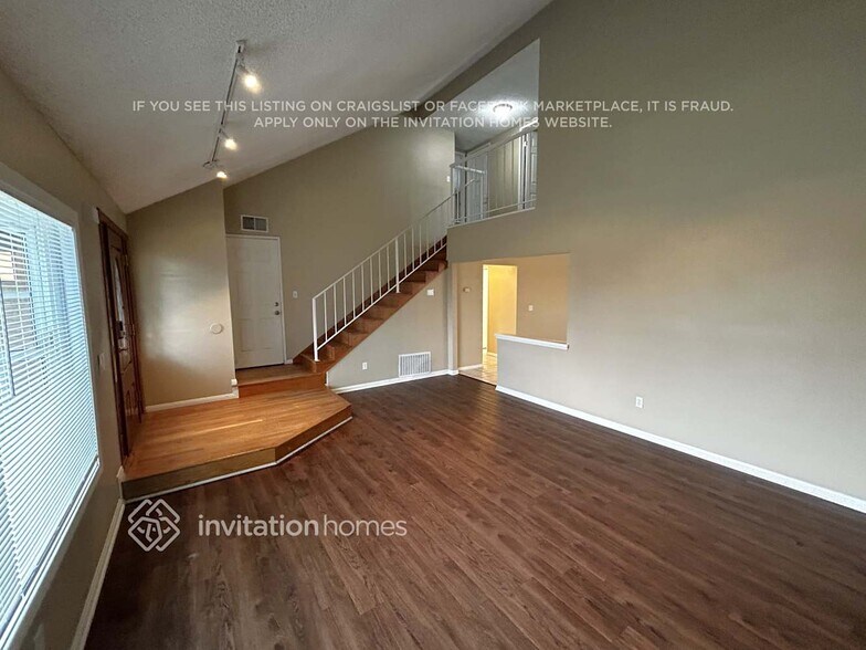 Building Photo - 4091 Crestview Dr