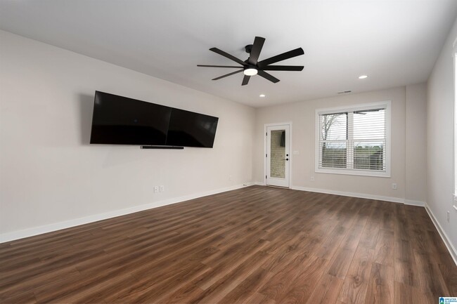 Building Photo - 1903 Blackridge Rd