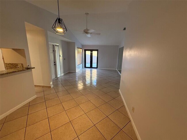 Building Photo - 2451 SW 86th Ave